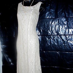 Spencer Alexis Sheath Vintage Lace Dress- XL- Light Almond